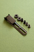 The versatile belt pocket clip.