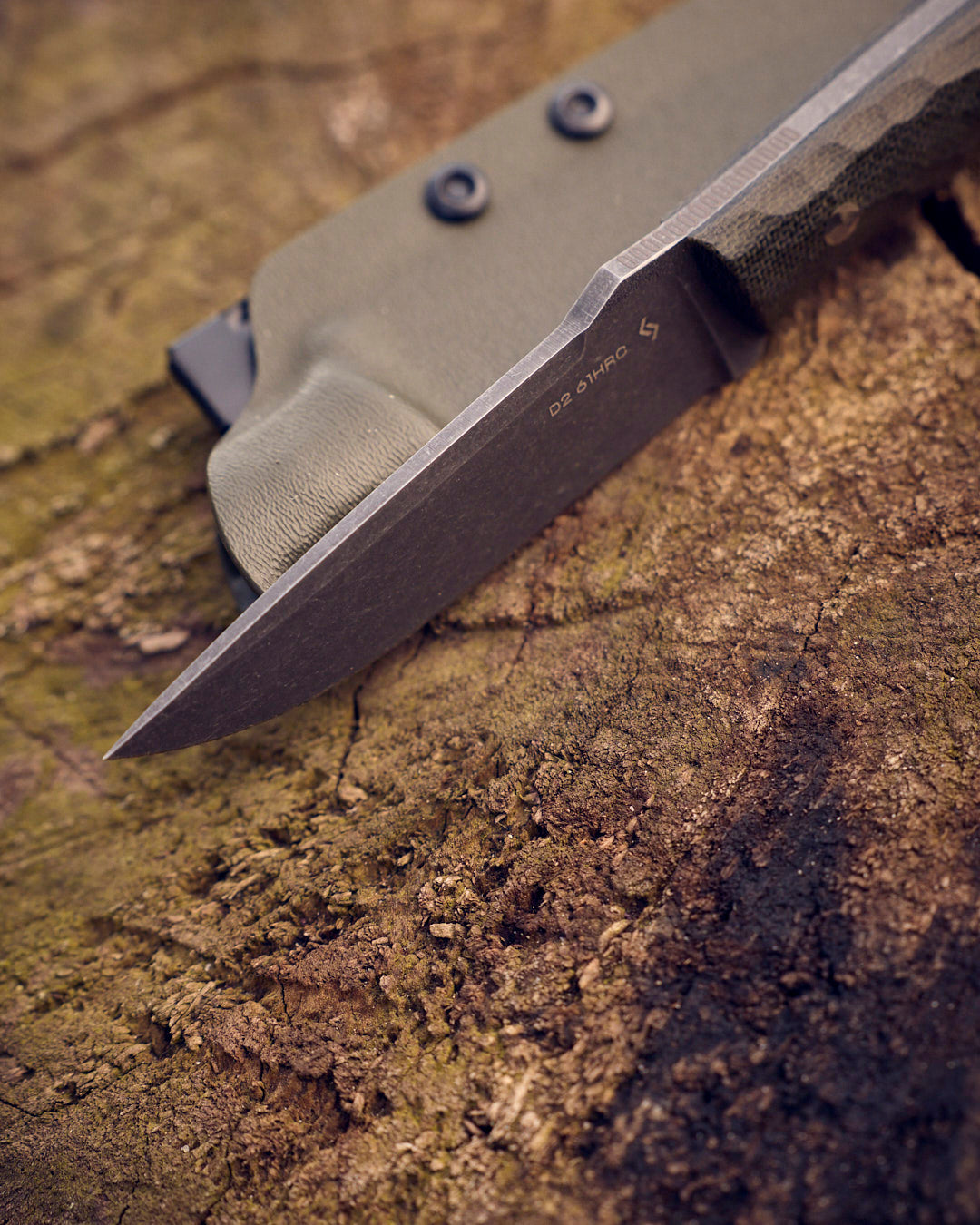 The EDC Knife, D2 steel, olive micarta, kydex.