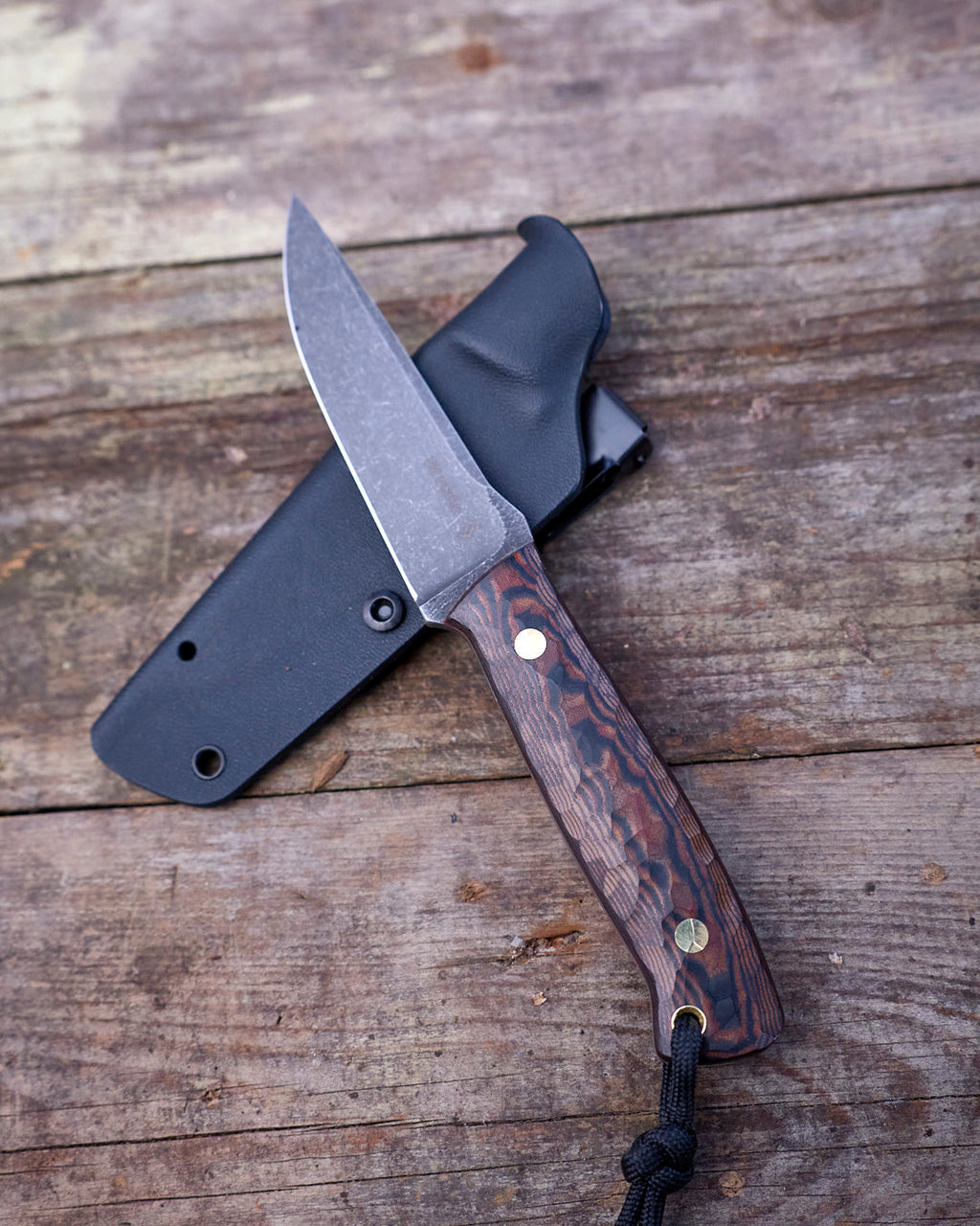 The EDC Knife, D2 steel, terracotta/black micarta, kydex.