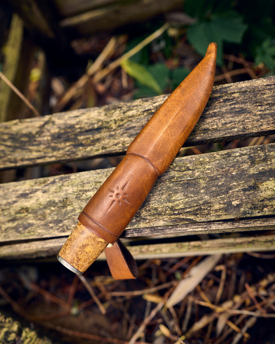 The Elmax powder steel puukko knife.
