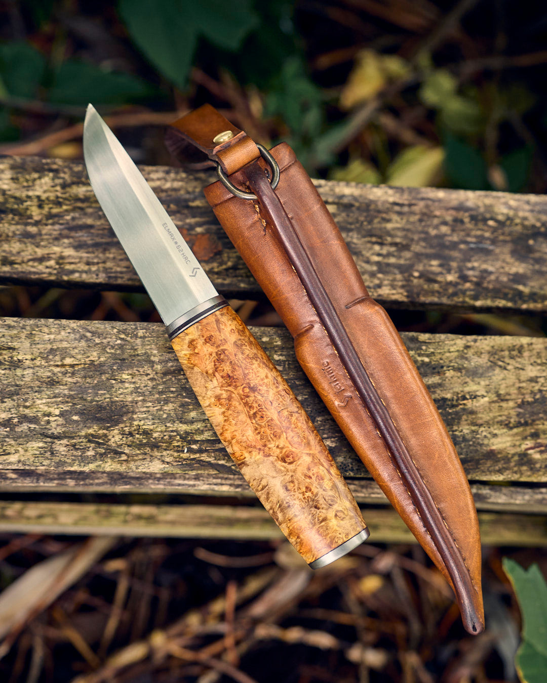 The Elmax powder steel puukko knife.